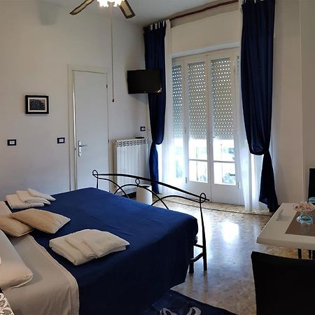 Le Midi Versilia Lido di Camaiore Eksteriør billede
